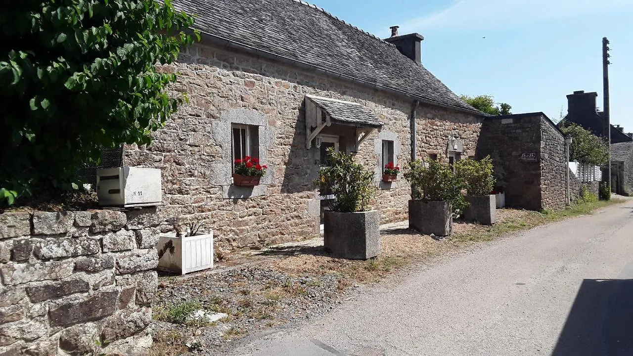 Ty Evelyne 11 Kernevez Botmeur Bed & Breakfast