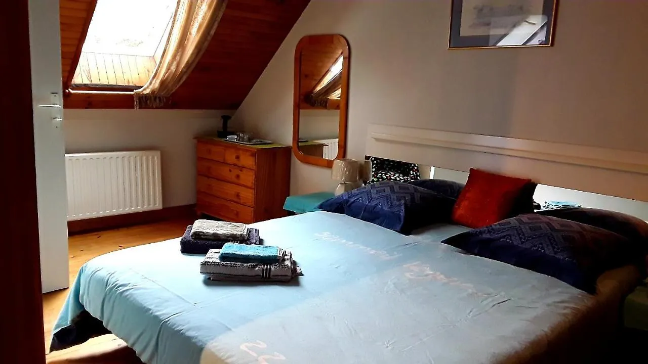 Bed & Breakfast Ty Evelyne 11 Kernevez Botmeur Bed and Breakfast Frankrike